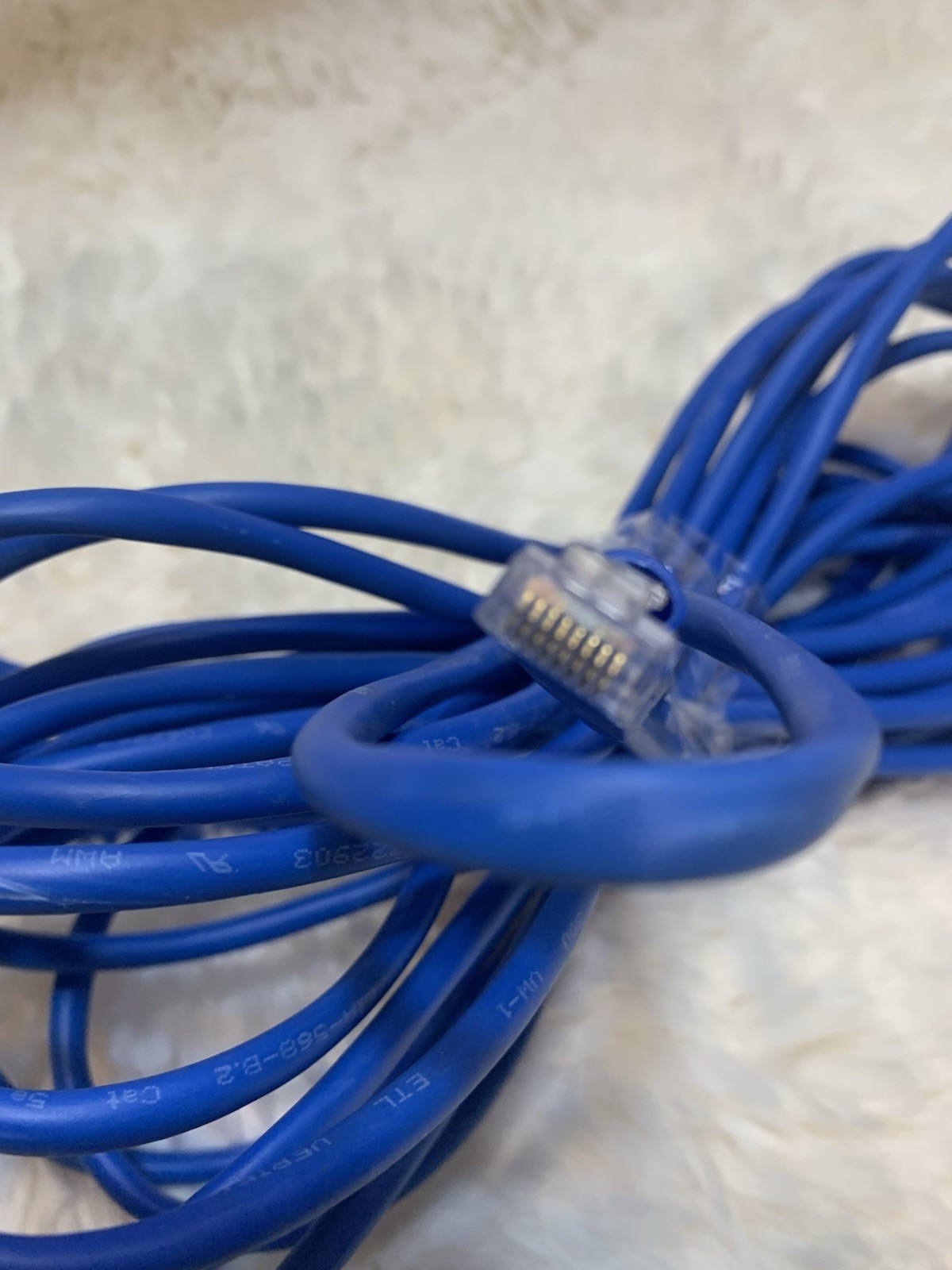 Cat 5e RJ-45 to RJ-45 Ethernet Cable Patch Cable Blue Universal Compatible