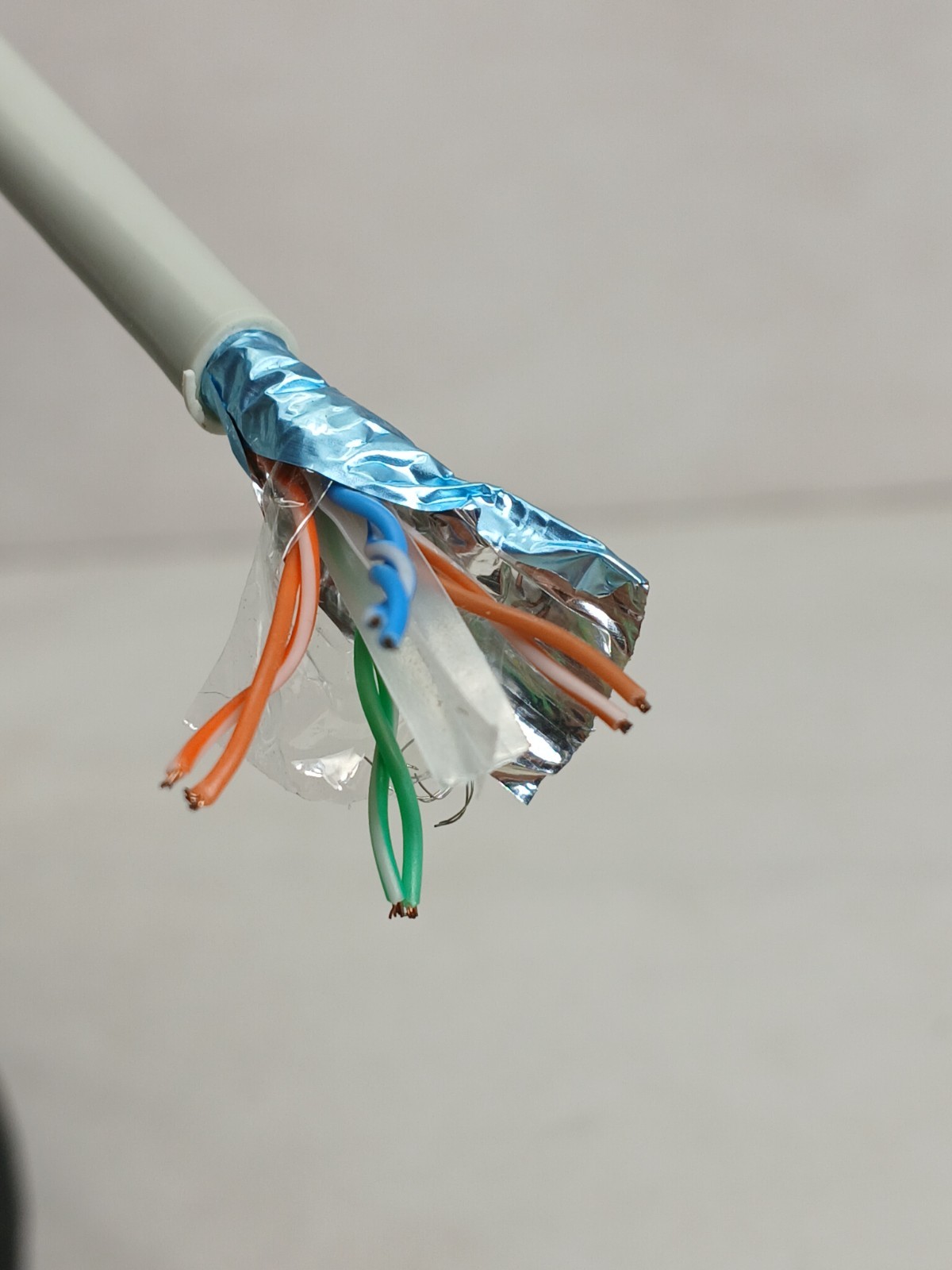 Cat6 26AWG Solid 4 Pair STP Patch Cable – 1000ft Bulk Ethernet Cable 550MHz