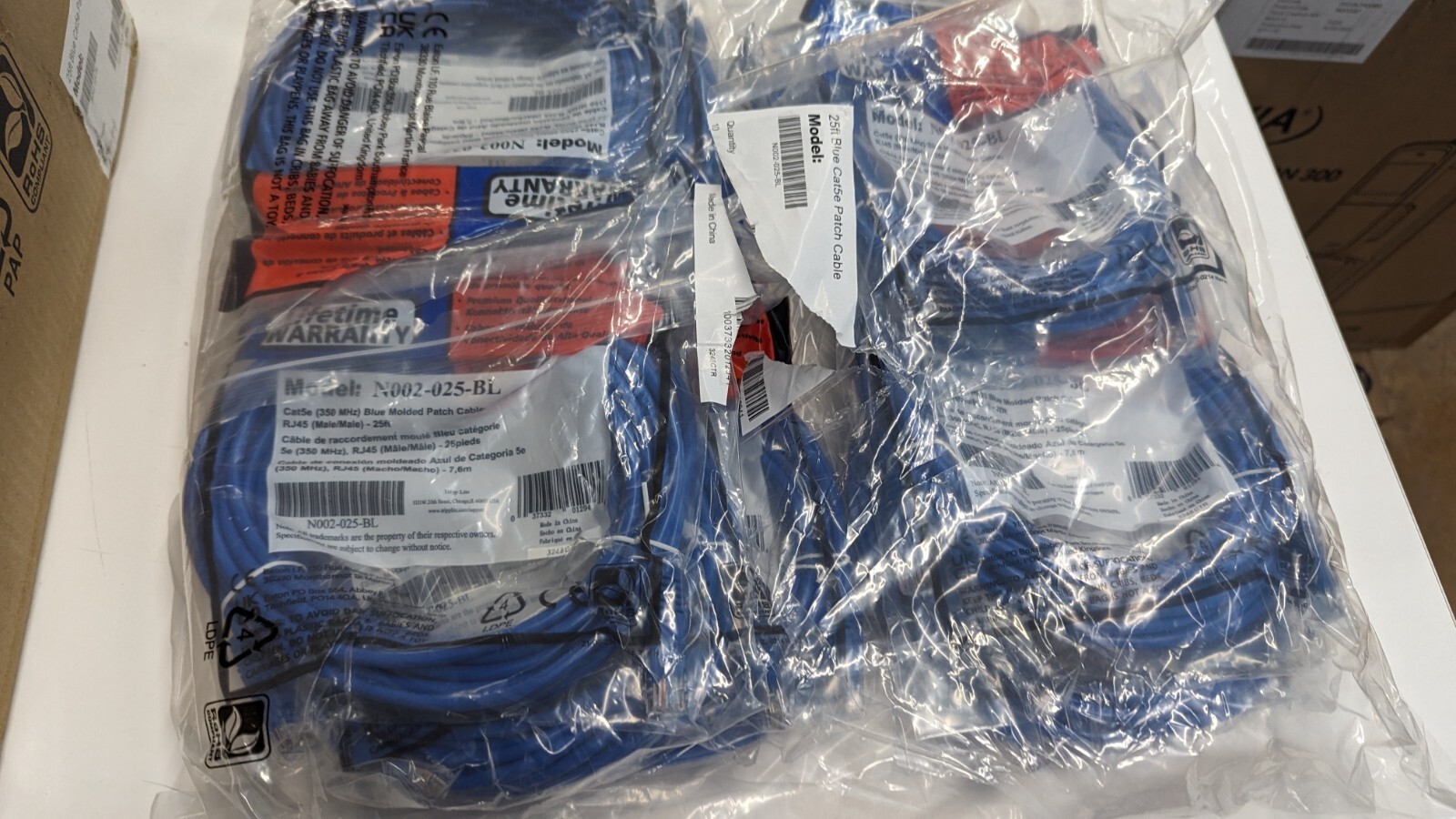 25FT CAT5E BLUE PATCH CABLE CAT5 MOLDED RJ45 M / M 350MHZ PVC UTP, 50/PACK