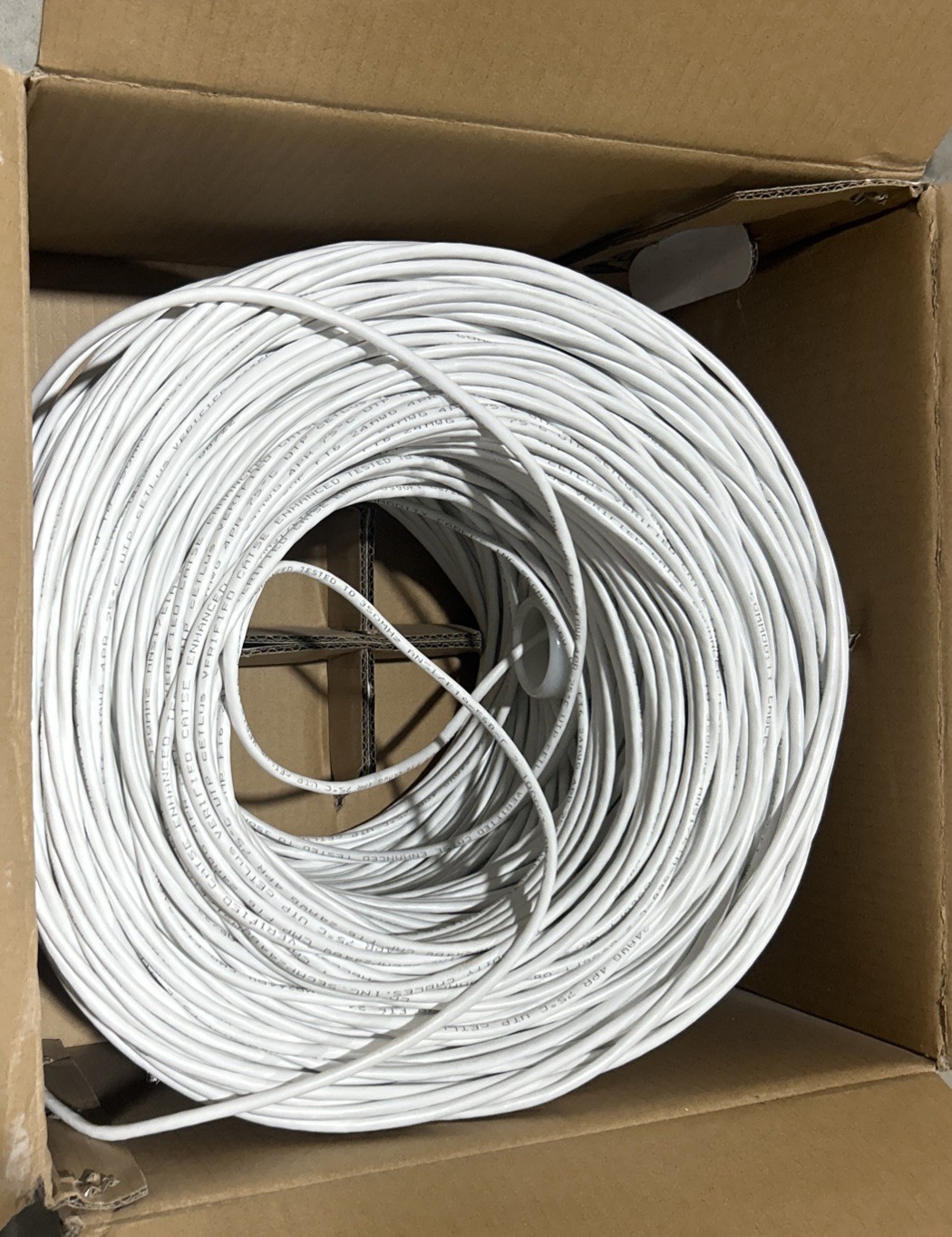 Commodity Cable Cat5e 350MHz CMR Ethernet Cable White 24AWG Solid Copper 1000 FT