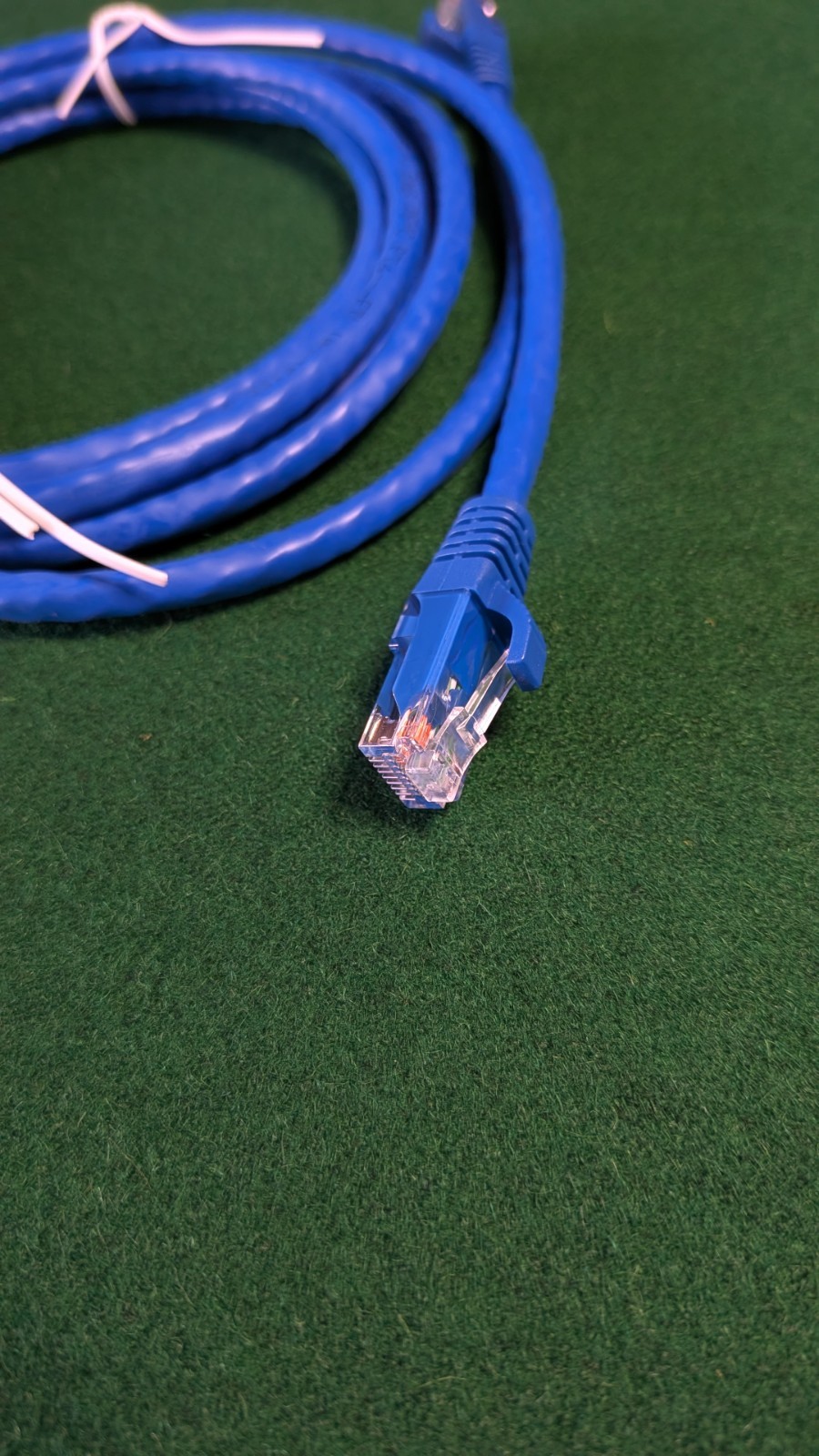 Set of 25 *NEW* 7ft Cat6 Snagless UTP Ethernet Patch Cable – Cables To Go – Blue