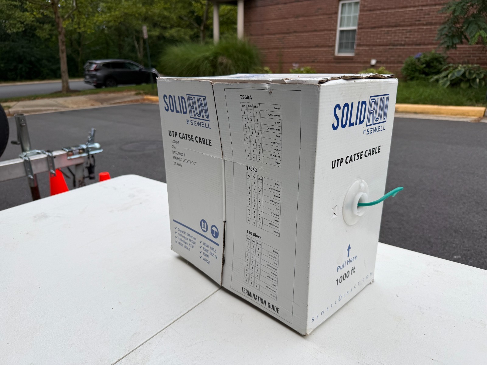 Sewell SolidRun Cat5e Bulk Cable 1000ft UTP 24 AWG Green Network Wire Open Box C
