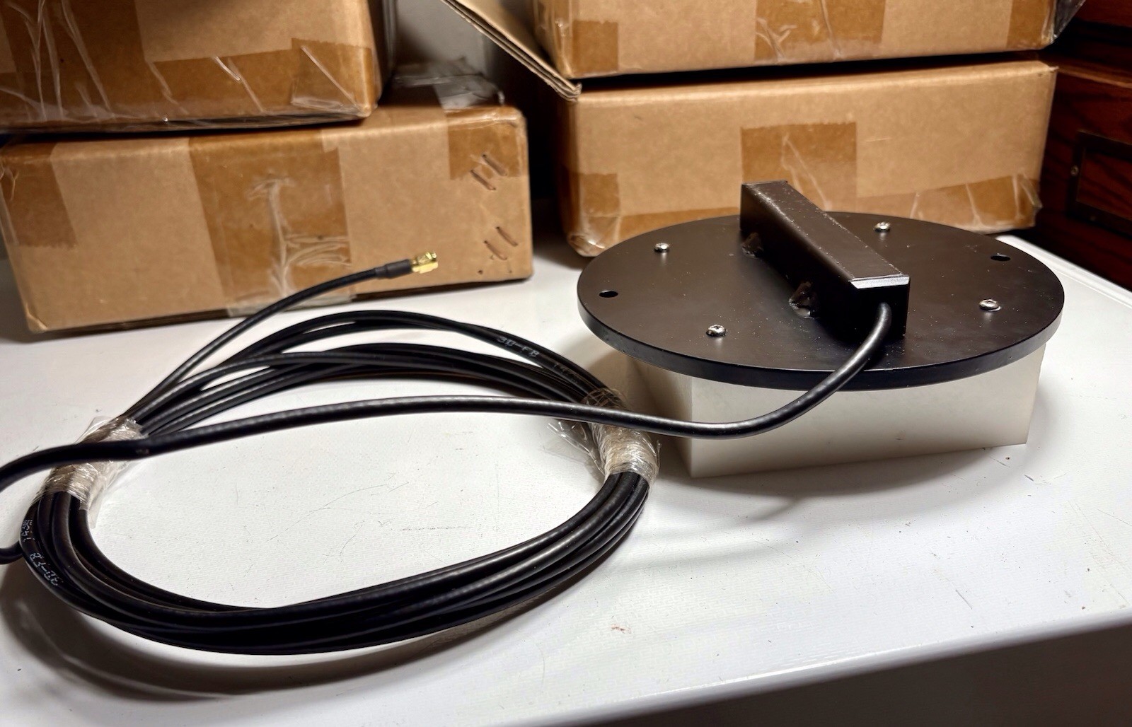 AP-ANT Indoor/Outdoor RFID Antenna NEW
