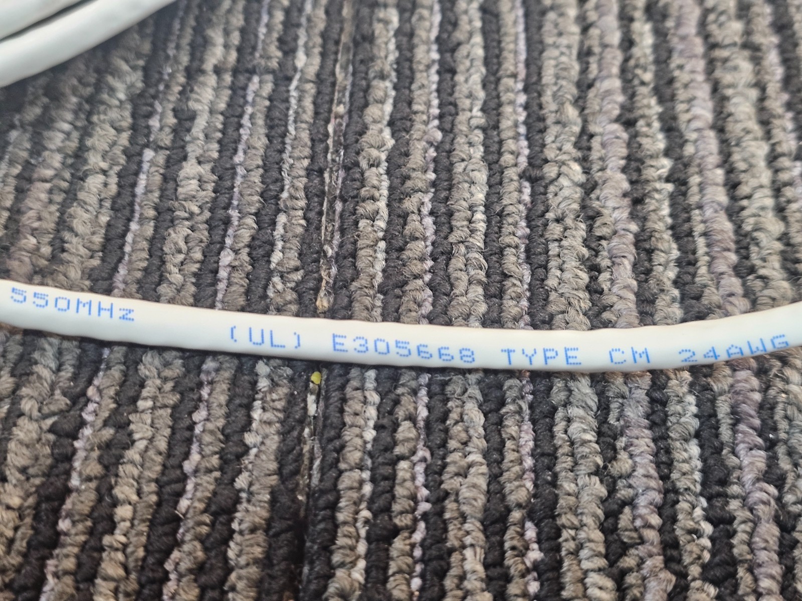 200FT Axiom AXG99968 Networking Cable White Cat6 U/Utp (Utp) 550mhz Patch Cable