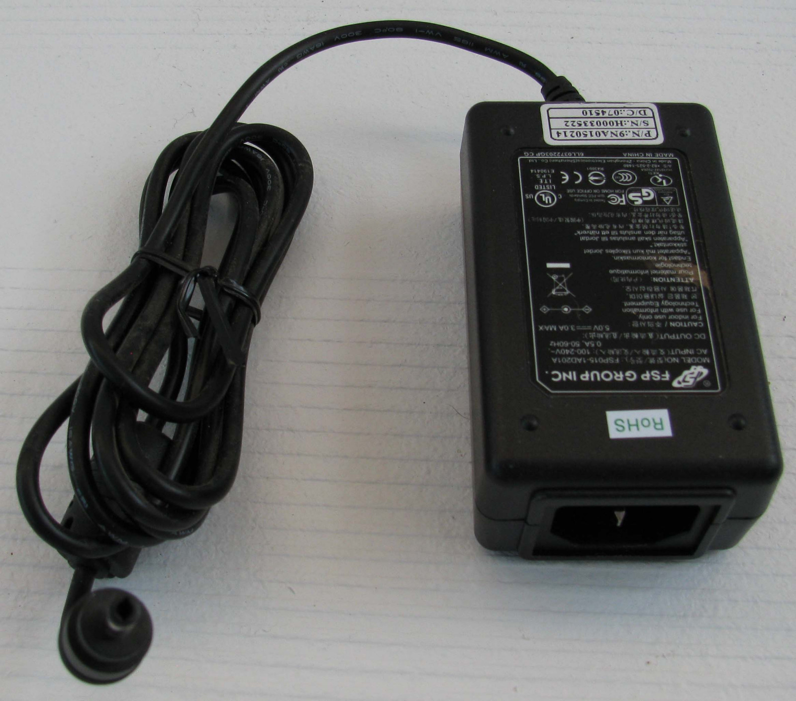 Fsp Group 9NA0150214 5.0V 3.0A Power supply and cord small tip