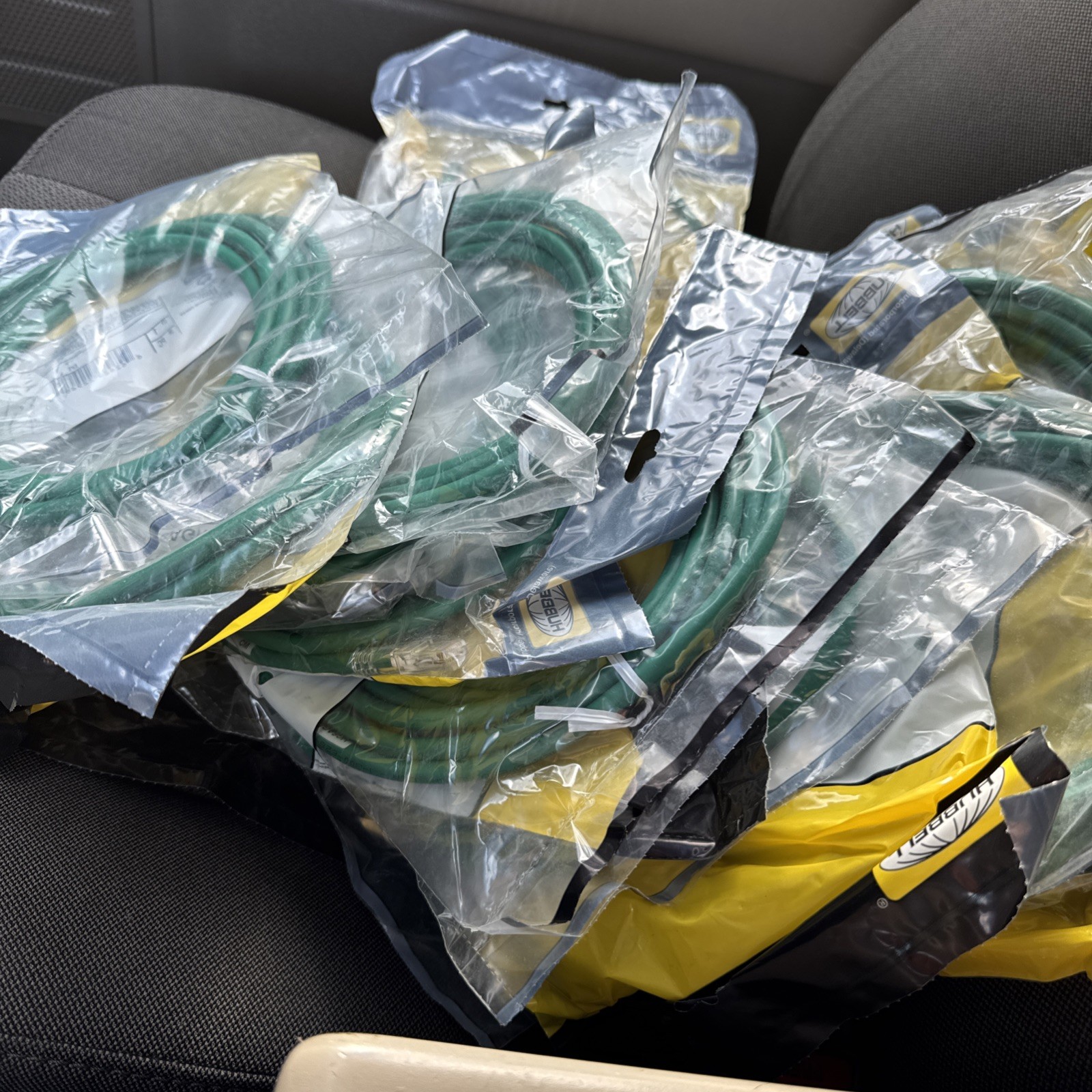 Hubbell HC6GN10 Cat 6 Component Cord 10ft Ethernet Network Cable – Lot of 19