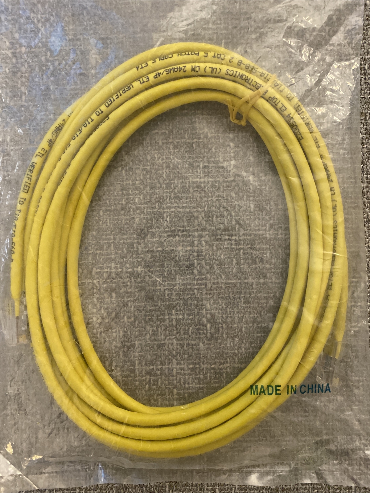 APC Category 5 UTP 568B Patch Cable, Yellow, 3827YL-15, RJ45M, NEW in Package