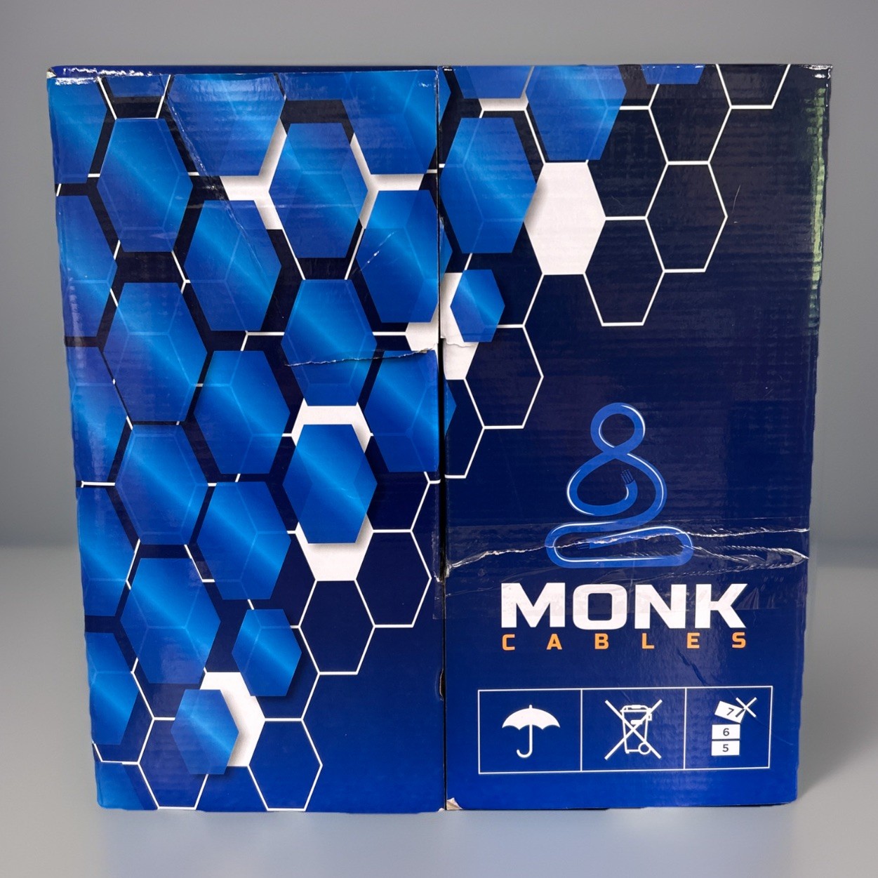 Monk Cables Cat6 Plenum CMP Rated Jacket 1000ft UTP 550MHz 23AWG Ethernet Blue