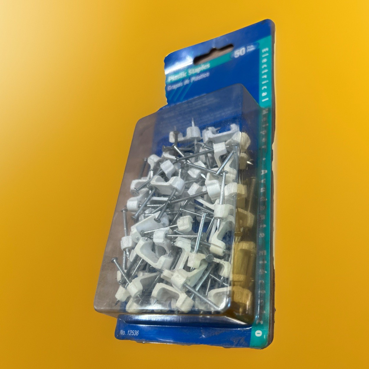 🔥Leviton 12536 Plastic Cable Staples – 50 Pack Wire Clips (New) ~ 1 Unit