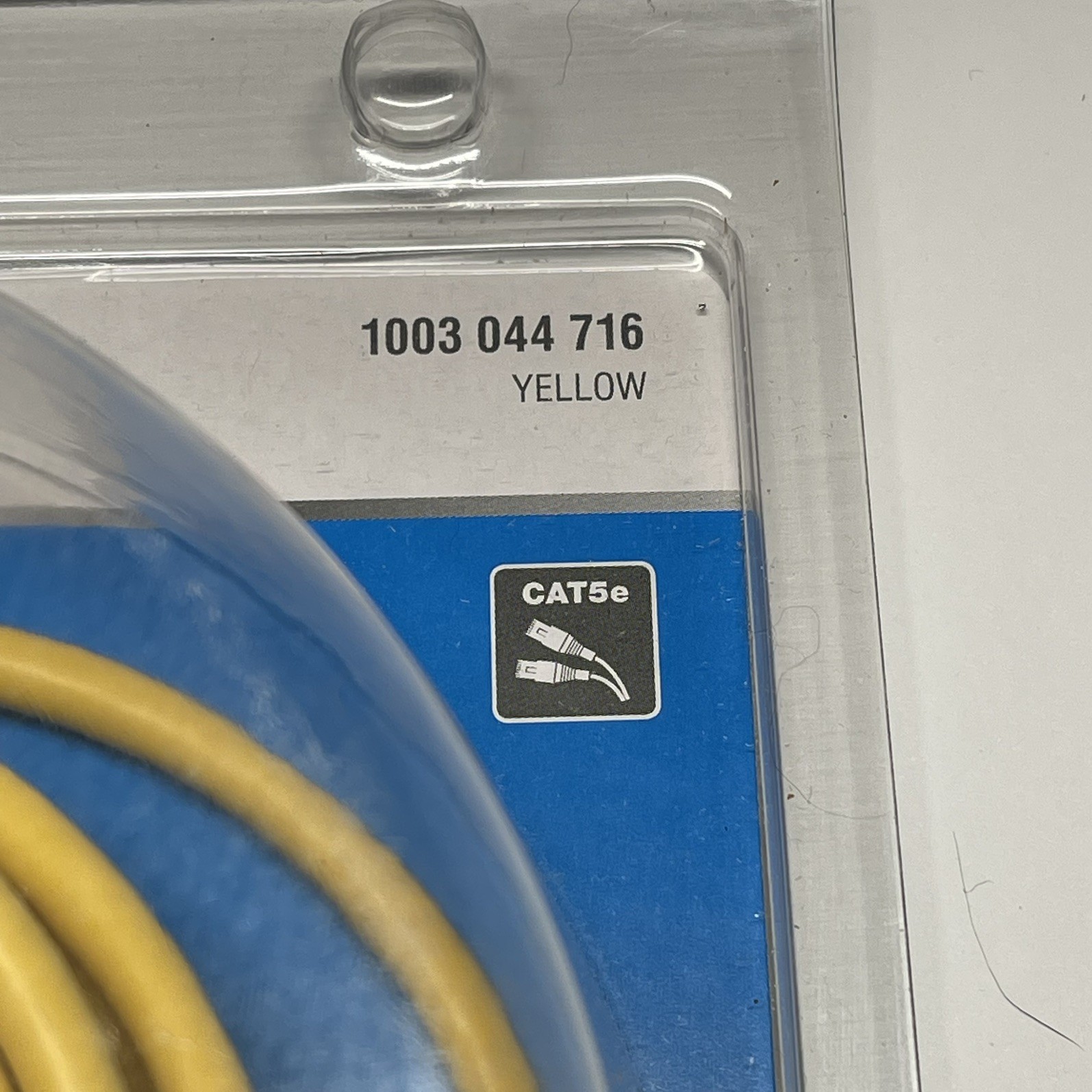 Commercial Electric 25 Ft Cat5e Ethernet Patch Cord Cable Yellow New In Box