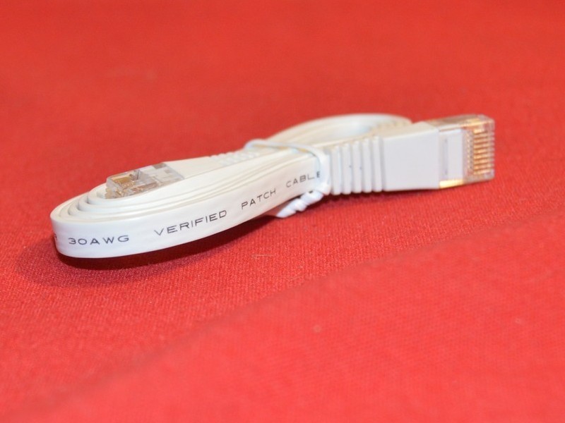 FLAT Ethernet Patch Cord Cable RJ-45 Connectors White 4×30 AWG NWOT NEW