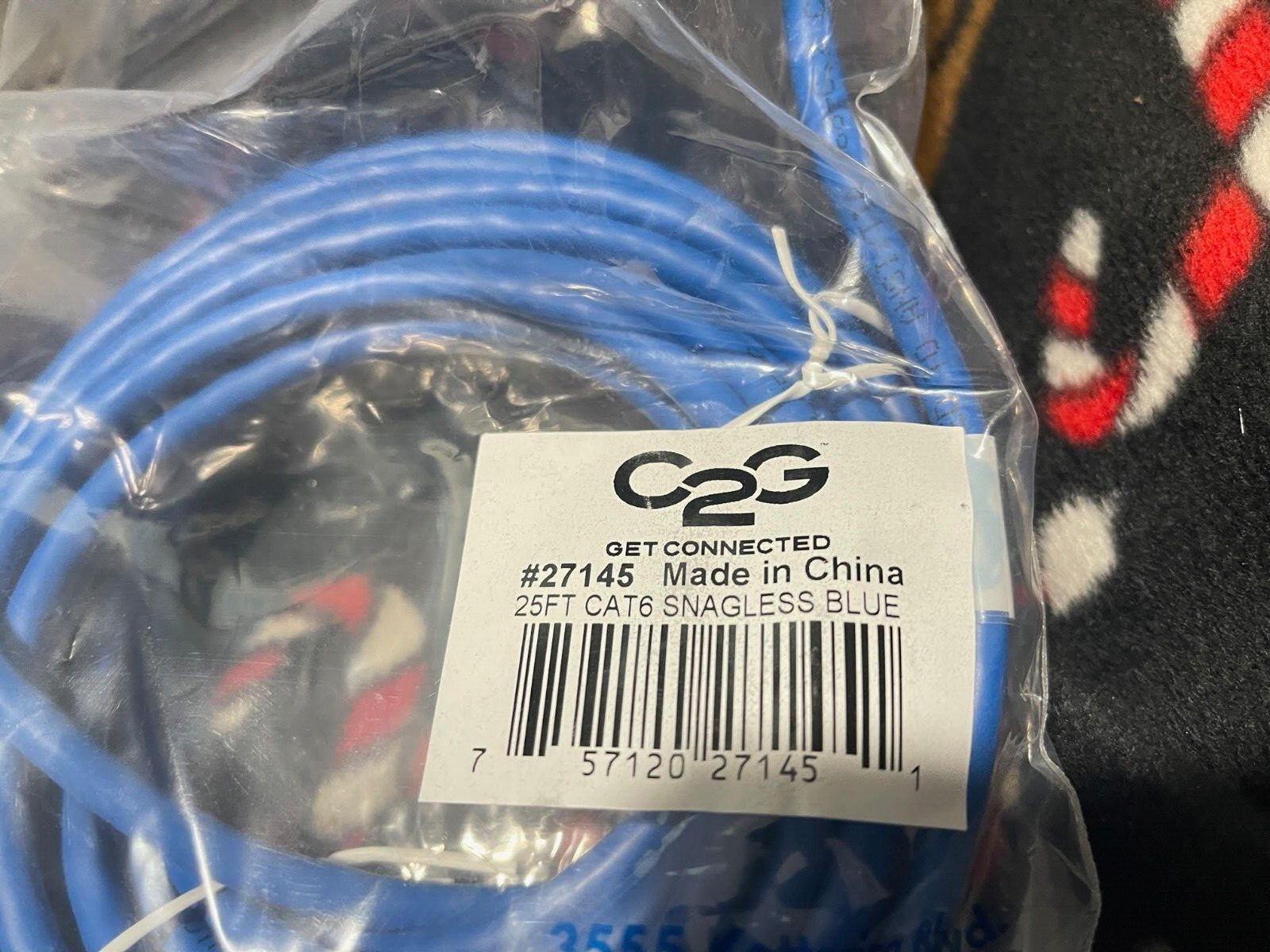 C2G #27145 25′ CAT6 Snagless BLUE Unshielded (UTP) RJ-45 Network(Z2)