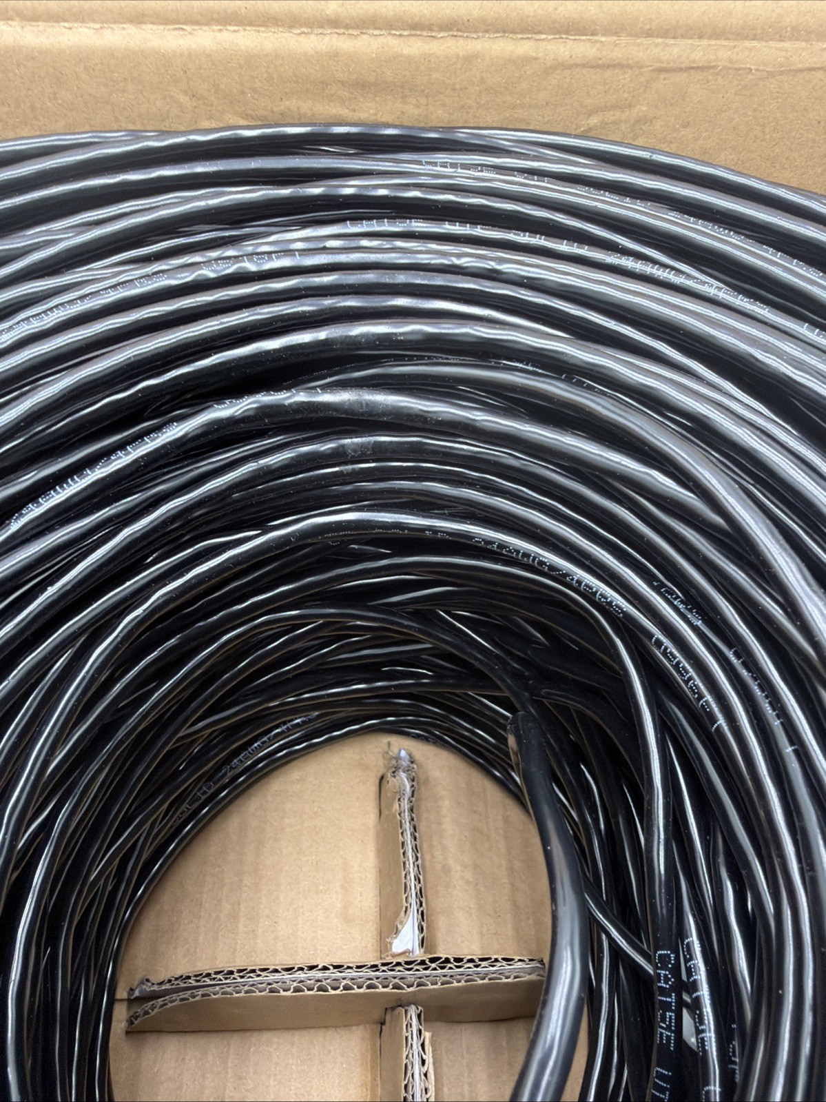 CAT5e Ethernet Cable 1000ft 24AWG Solid CCA UTP Network LAN Wire White Box